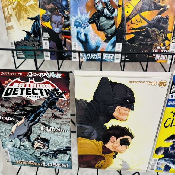 Detective Comics Rebirth Batman 1001 1008-1111 1113 1022 1027 Annuals 1-2 Lot - Picture 3 of 6
